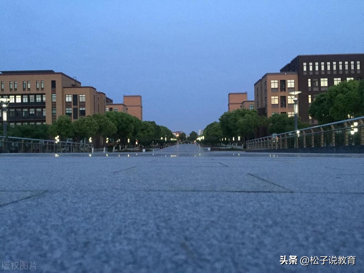 上海*草烟**的“宠儿”，上海电机学院是一所啥样的大学？老师告诉你