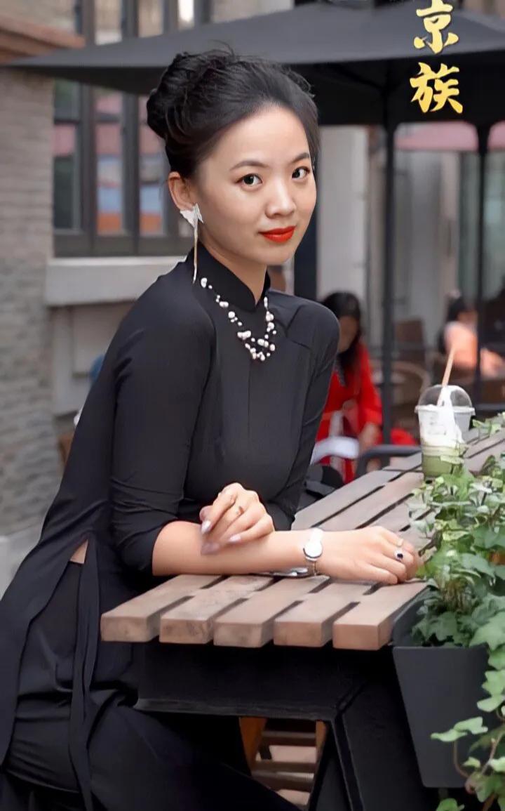 五十六个民族之柯尔克孜族服饰,五十六个民族服饰合集