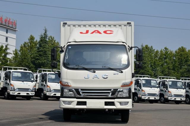 入门级轻卡怎么选,价格最低的4米2的轻卡