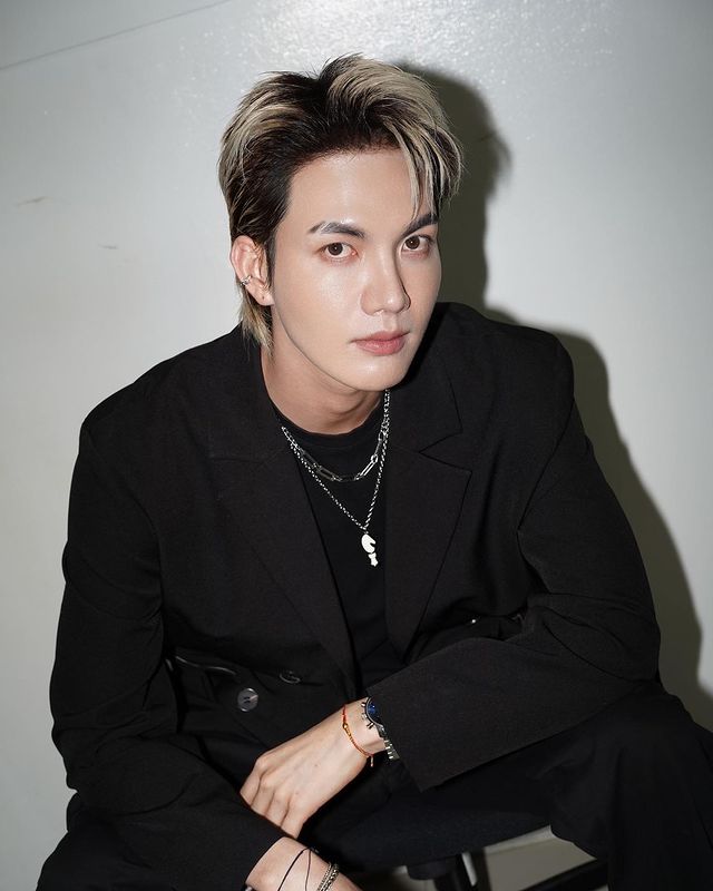 与众不同的穿搭≠用力过猛，来学习下泰国男星tongthk吧！