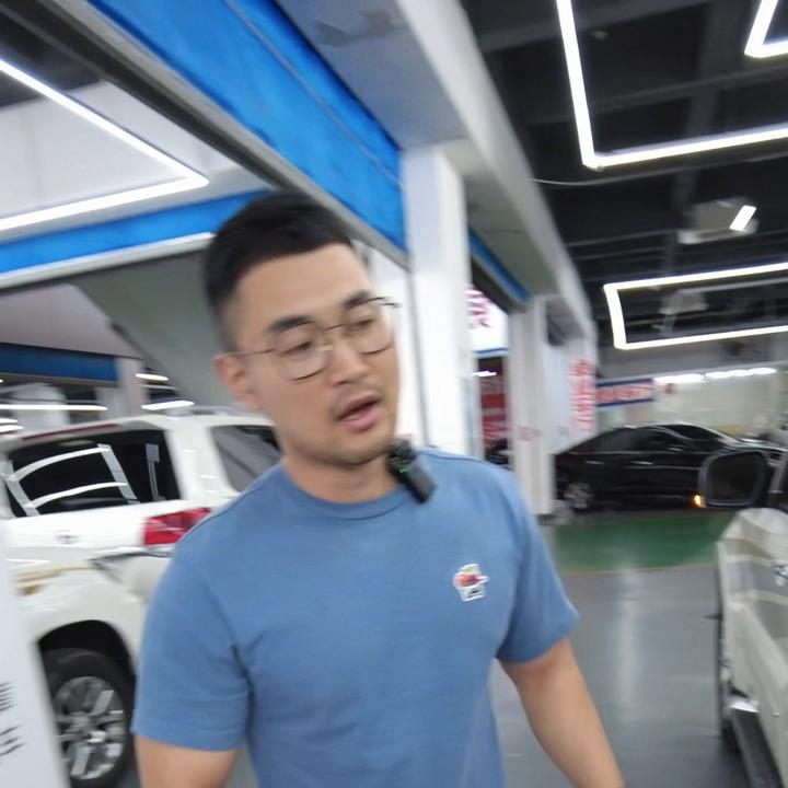 帕杰罗山猫v97金标,帕杰罗山猫v972021款黑色