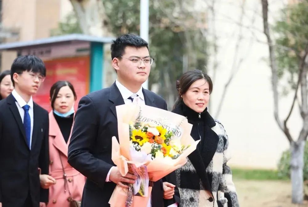 南京市燕子矶中学高考,南京临江高级中学百日誓师