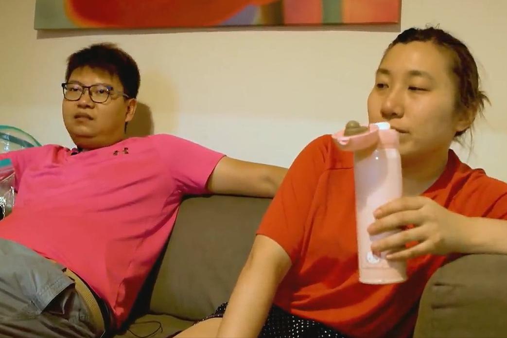 月薪7万的夫妇宁愿在英国当乞丐,中国夫妻放弃七万月薪去英国