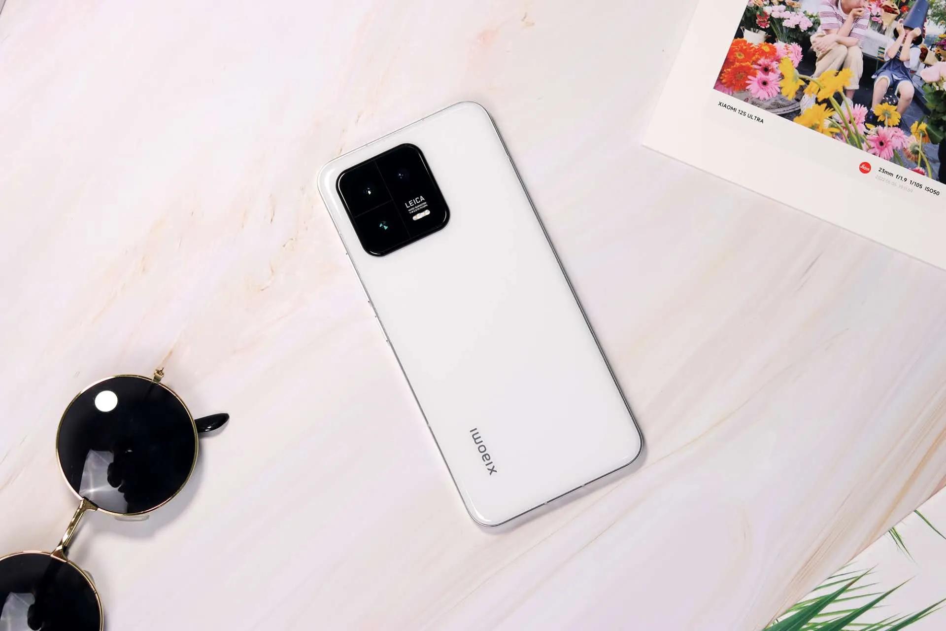 iqoo和小米哪个值得入手,iqoo跟小米哪个更值得入手