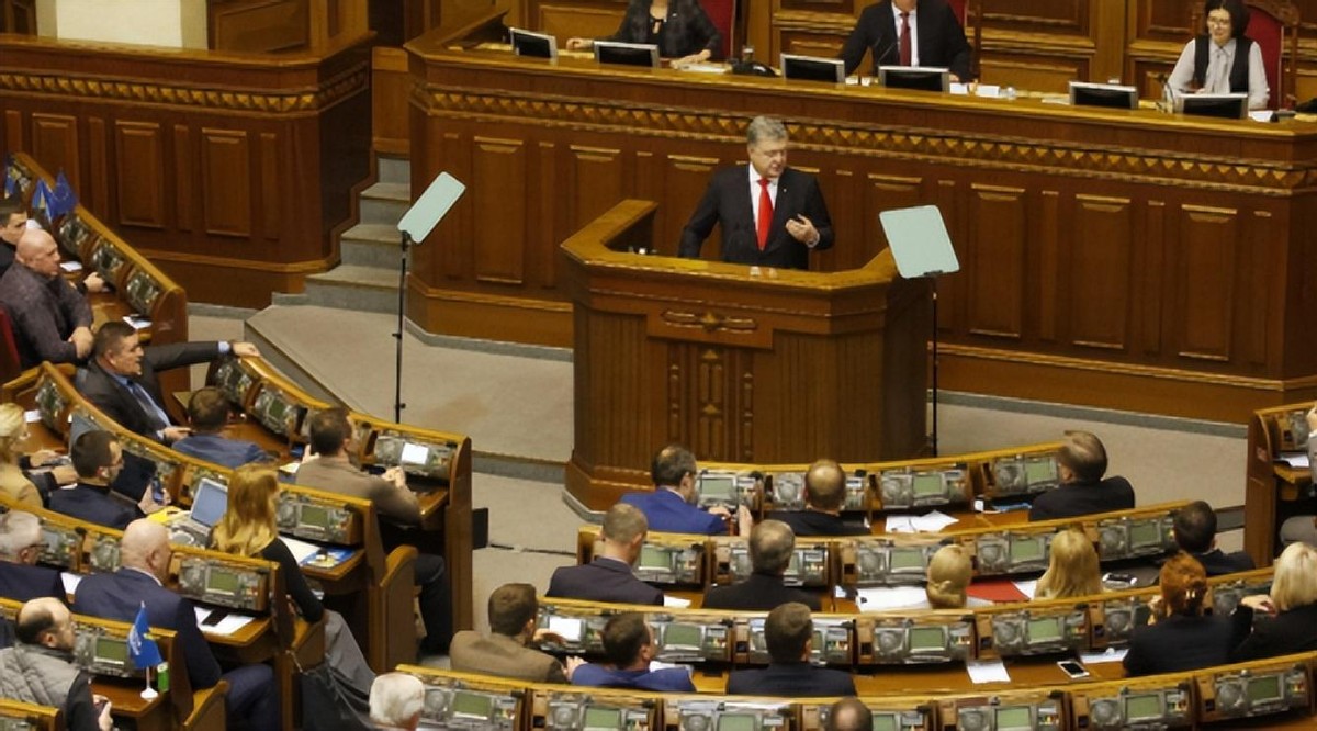 俄罗斯与乌克兰战前实力对比,俄罗斯乌克兰劣势