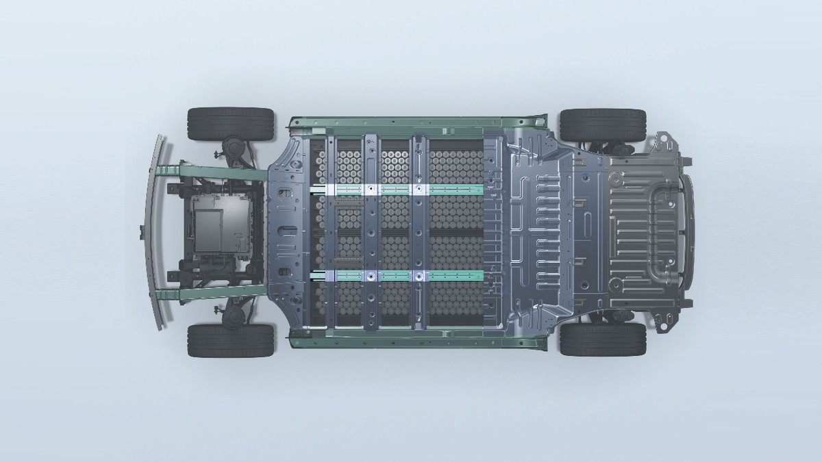 售价8.99万元起钇为3全球上市重新定义纯电*级A**车