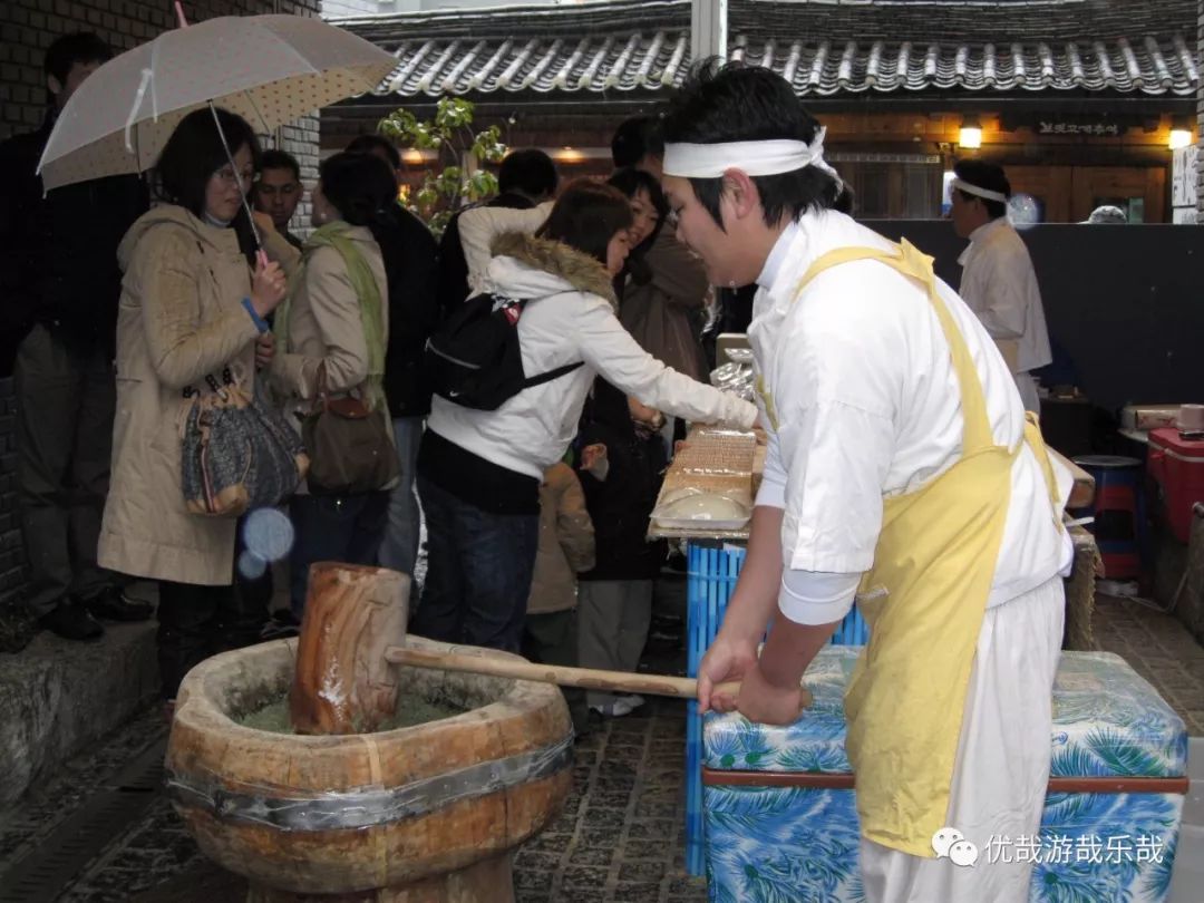 夜晚漫步韩国首尔明洞,成都往事155