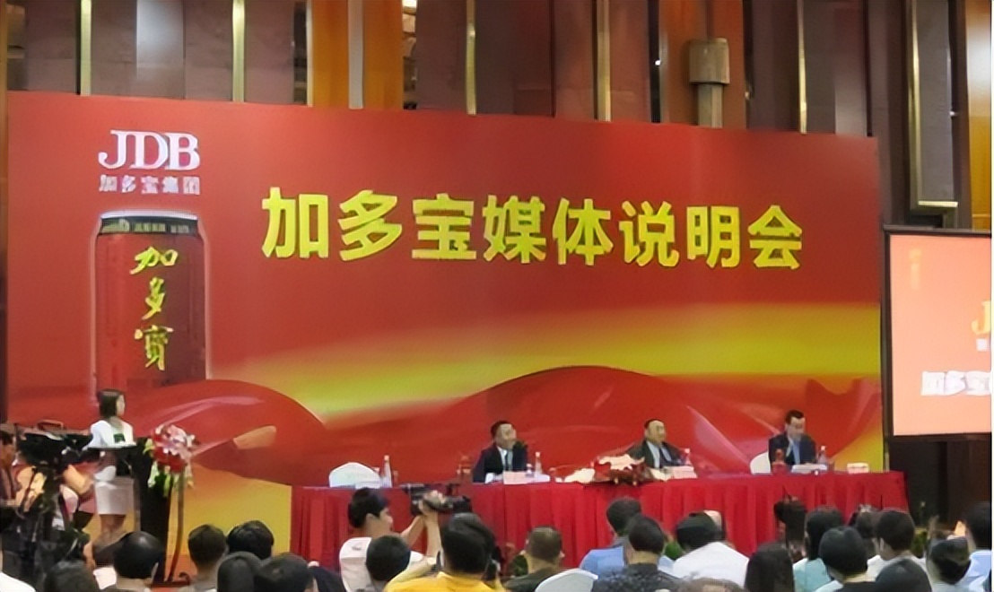 中国第一饮料的落寞：从千亿收入到负债百亿，老板已经跑了17年