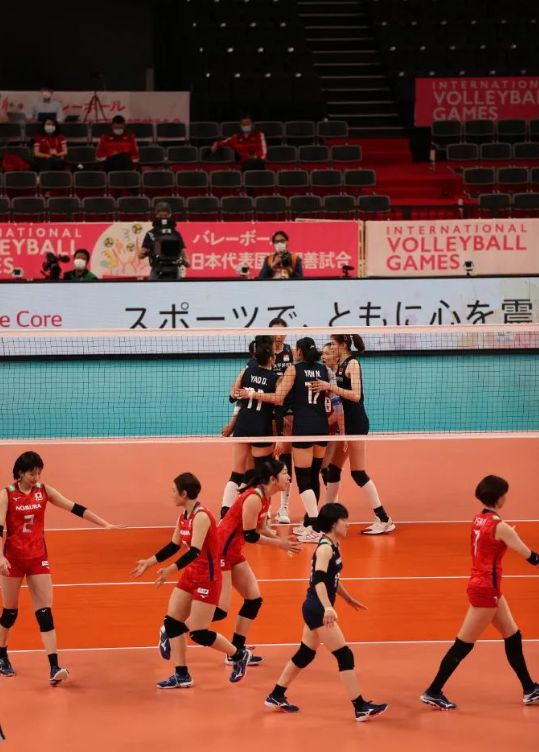 中国血脉压制日本,中国女排3-2艰难战胜日本队