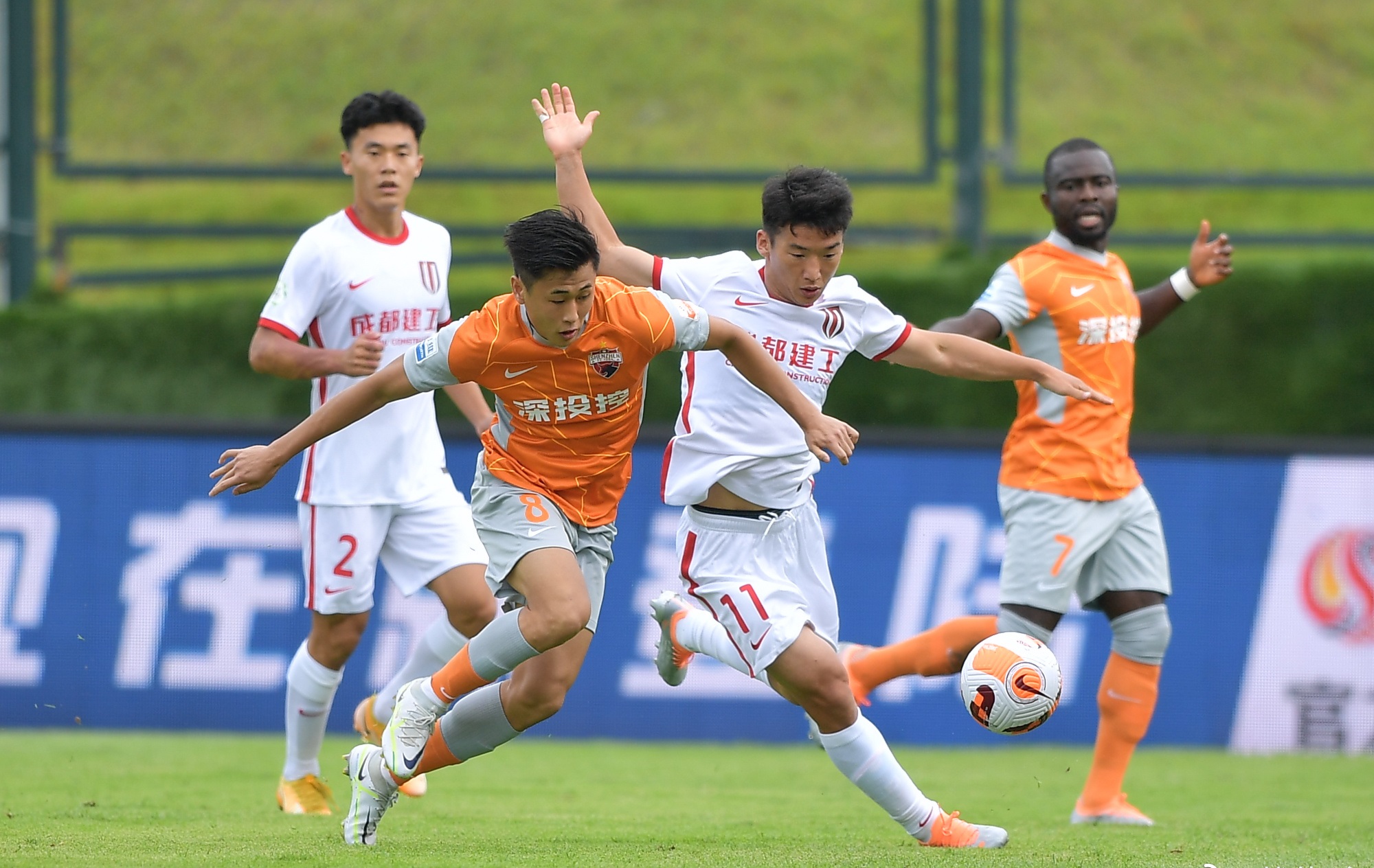 回顾国足史上精彩5大进球,国足新星三分钟破门加梅开二度