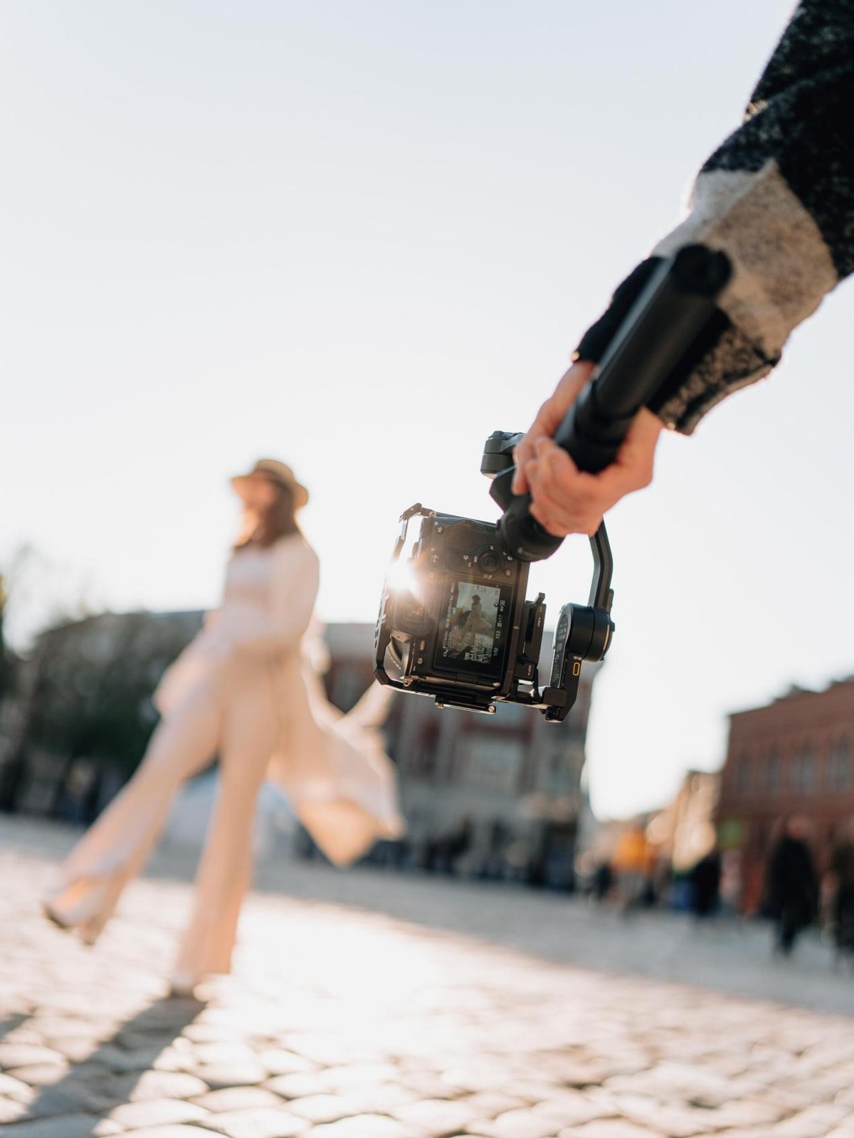 智云weebill3s竖屏拍摄如何切换,智云weebill3视频和拍照切换