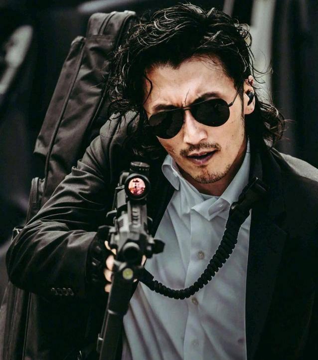 最酷的男明星短发型,顶流男明星发型