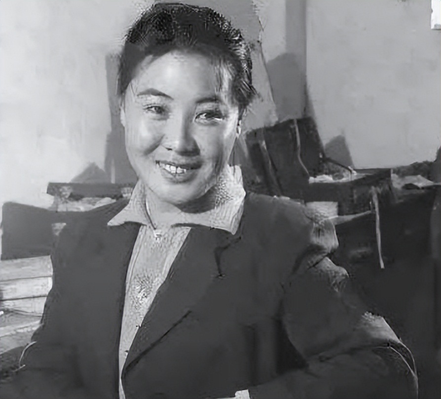 郭兰英婚姻近况,郭兰英结婚照片