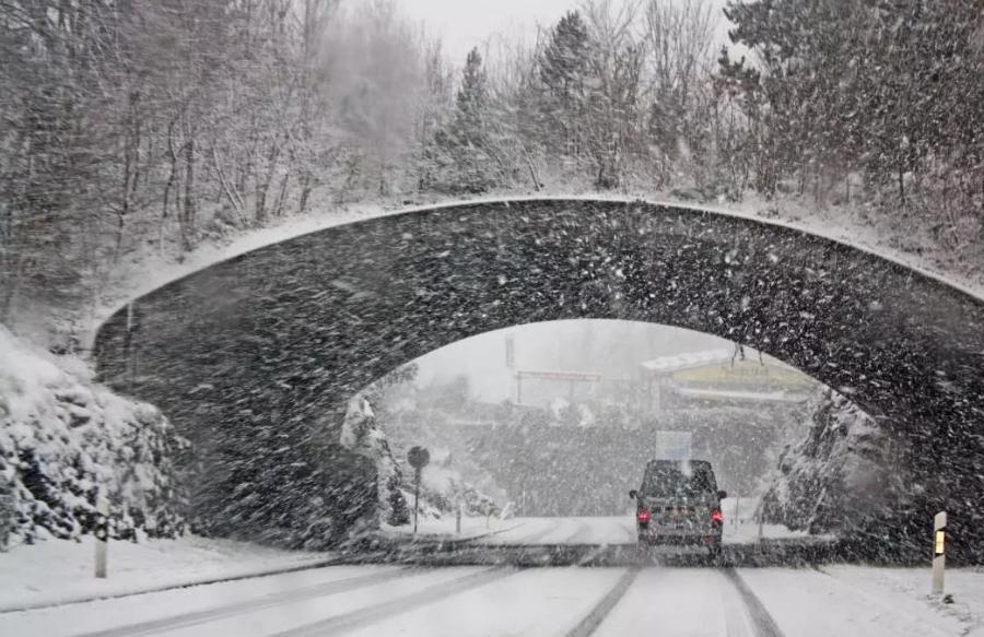 北风卷地寒侵骨,关于北风的诗句古诗大全