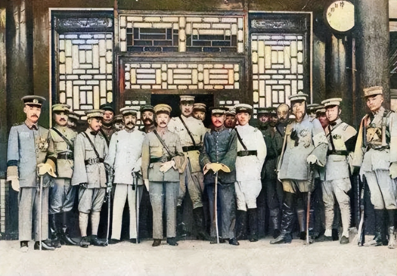 为了钱而打仗的军队,为了钱而打仗的兵人