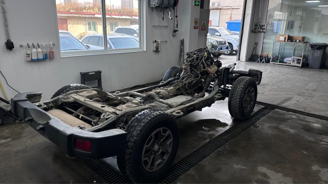 报废2.0t牧马人翻新,老款牧马人翻新大整备