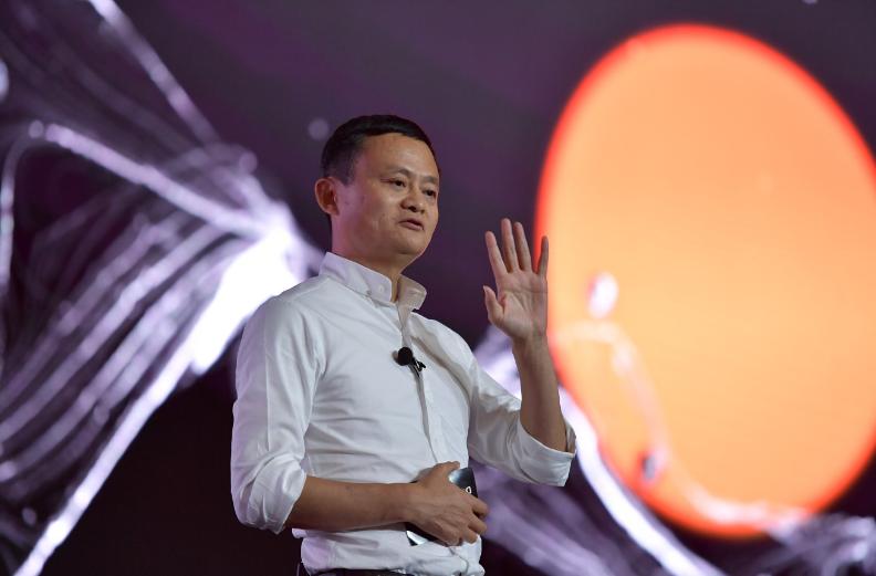 当年阿里巴巴为何要放弃港交所，选择赴美上市？