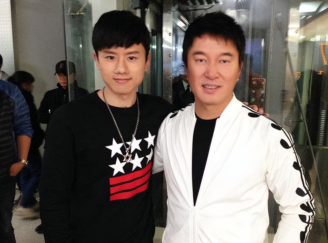 青歌赛7位冠军全部销声匿迹,最后一届青歌赛民族唱法冠军