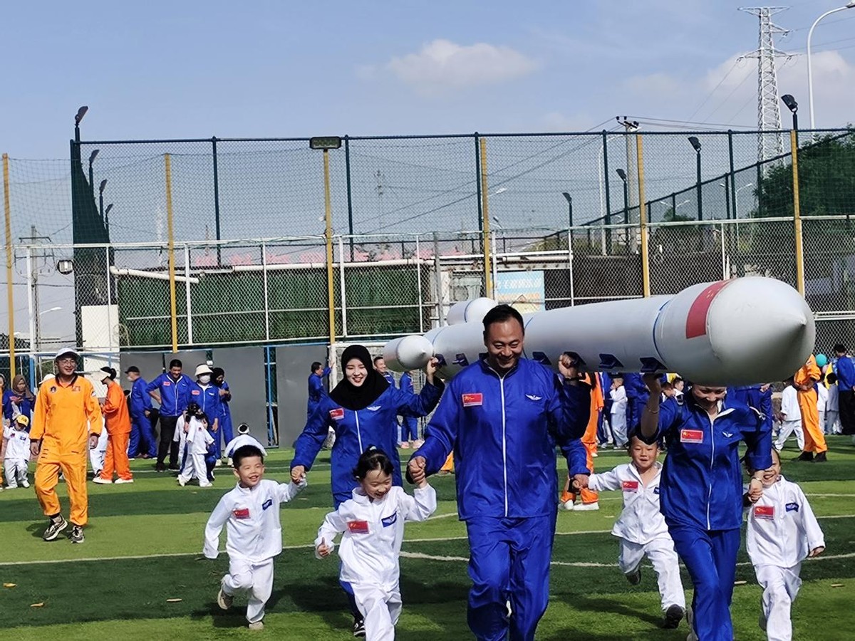 社工志愿者行动,社工委