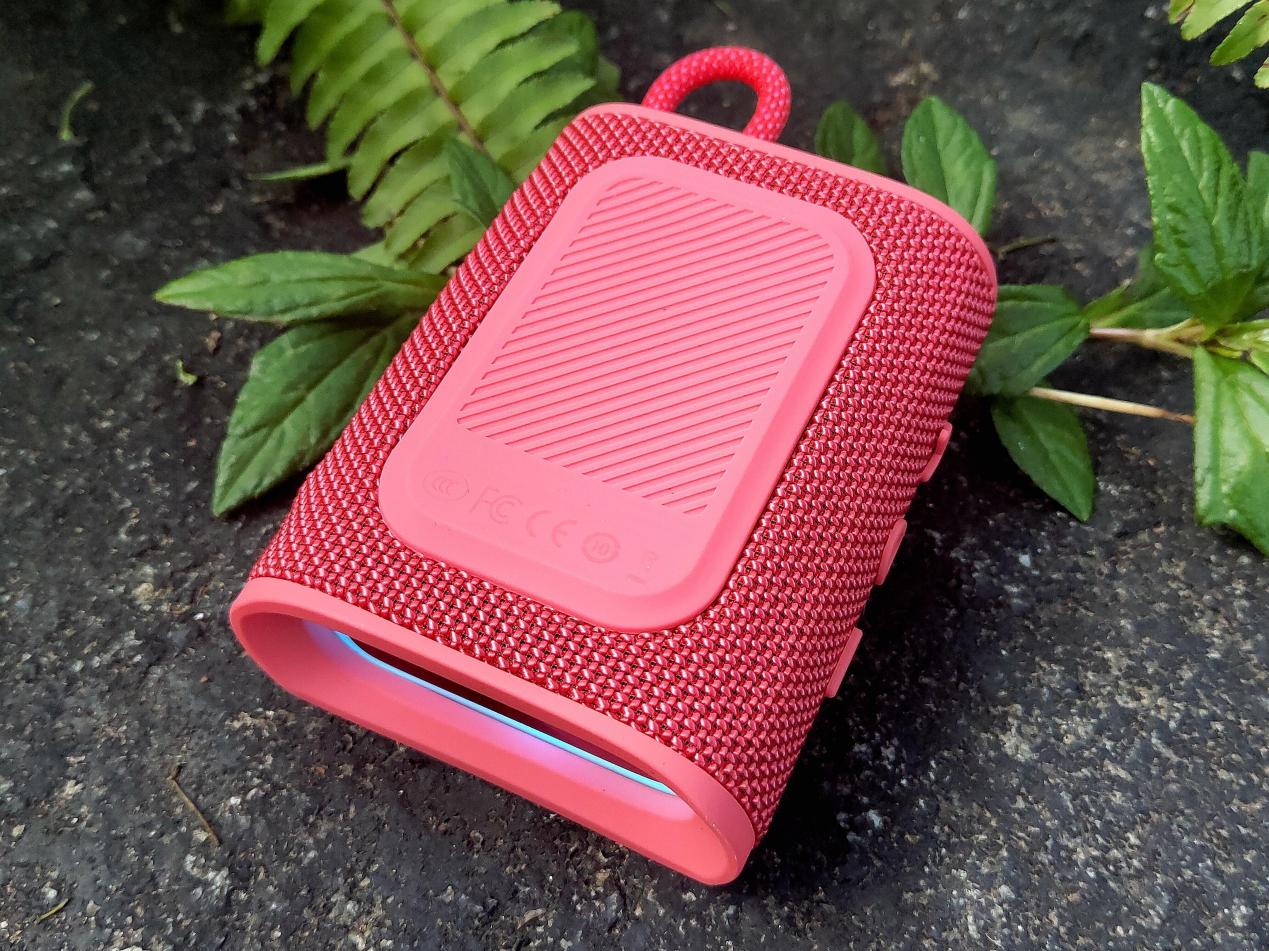 jblgo3和sanagm13spro,sanag塞那m13spro户外音箱