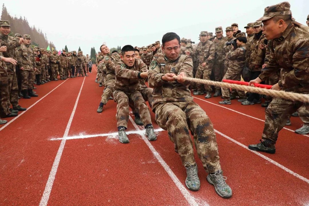 速度与激情超燃片段公路追逐比赛,速度与激情现场直击