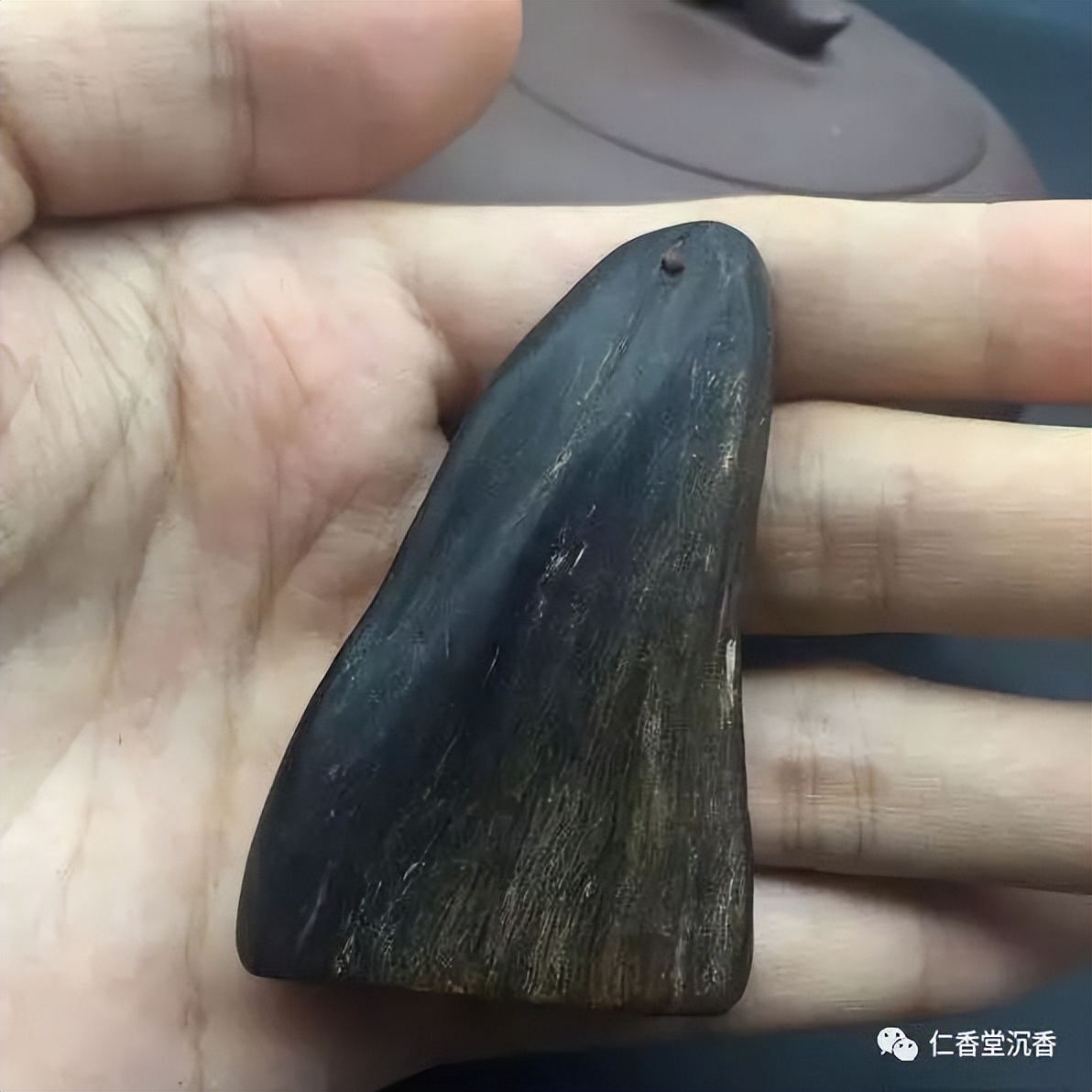 正宗沉香手串的价格多少,越南沉香手串价格表大全