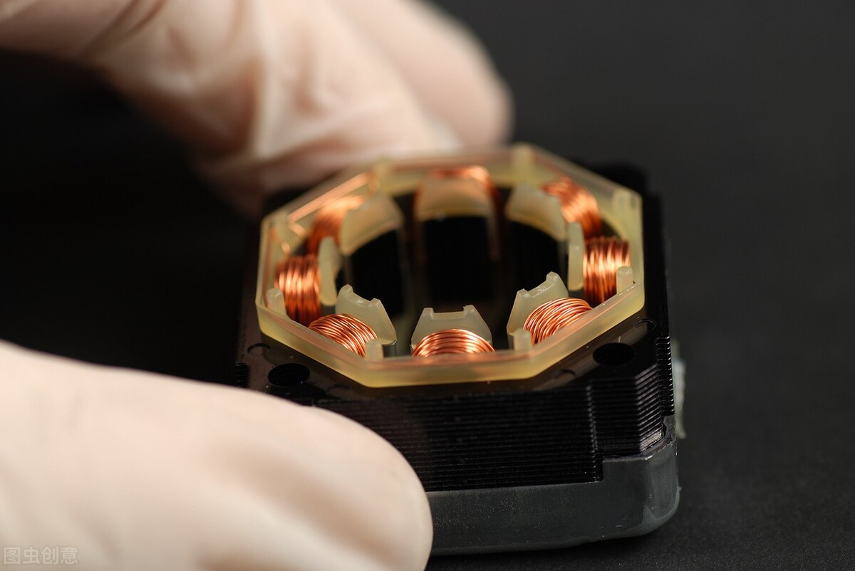 极速80续航250电动车,最长续航动力最强的电动车2024