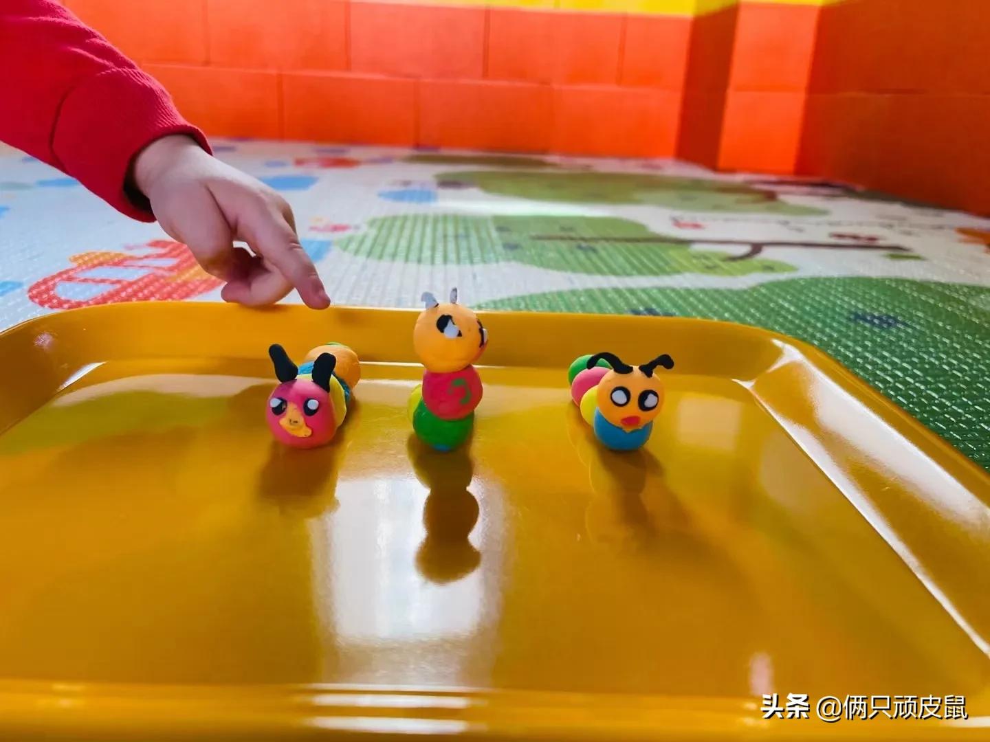 老鼠和白胡子老爷爷的故事,小老鼠和老爷爷故事视频