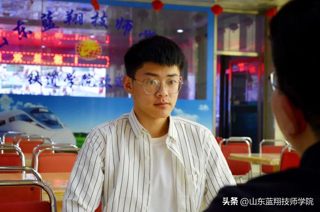 山东蓝翔技师学院烹饪,山东蓝翔高级厨师学院