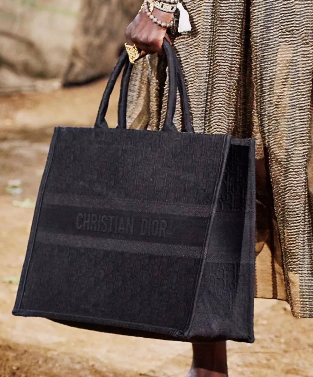 dior所有的惊喜都来自爱你的人,dior经典不过时