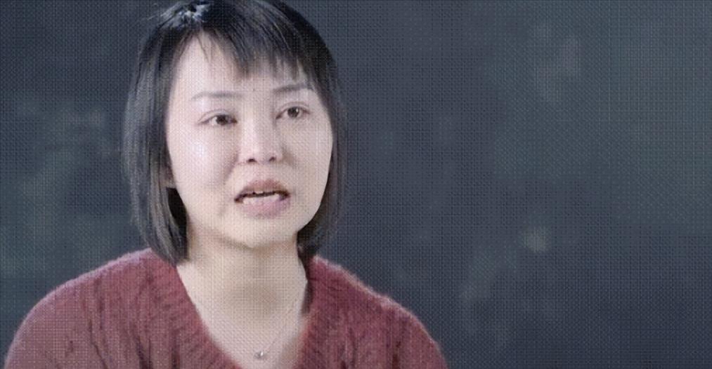 河南一女子朋友圈借钱300人打钱,女孩发300人微信借钱