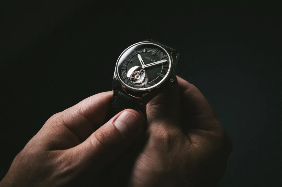 六万的新款相机,六千左右徕卡