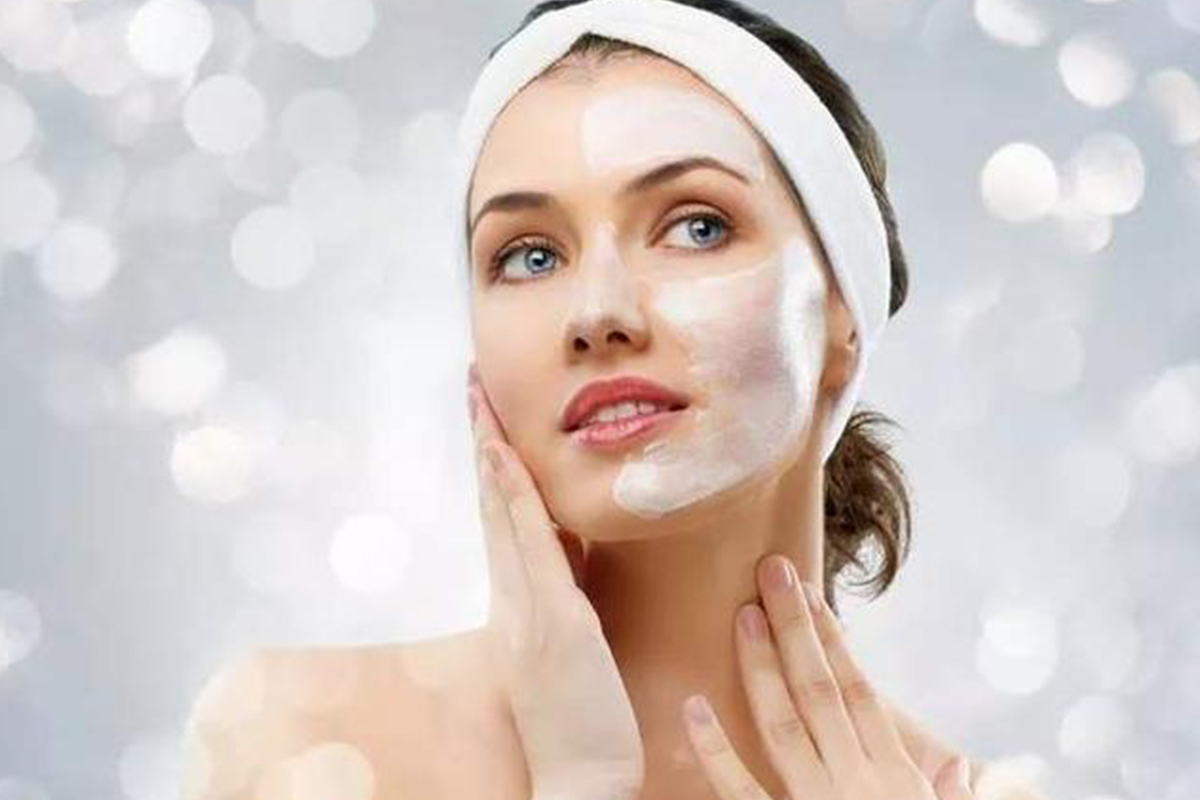 为什么冬天皮肤干燥发痒,冬季腿上皮肤越抓越痒起小红疹