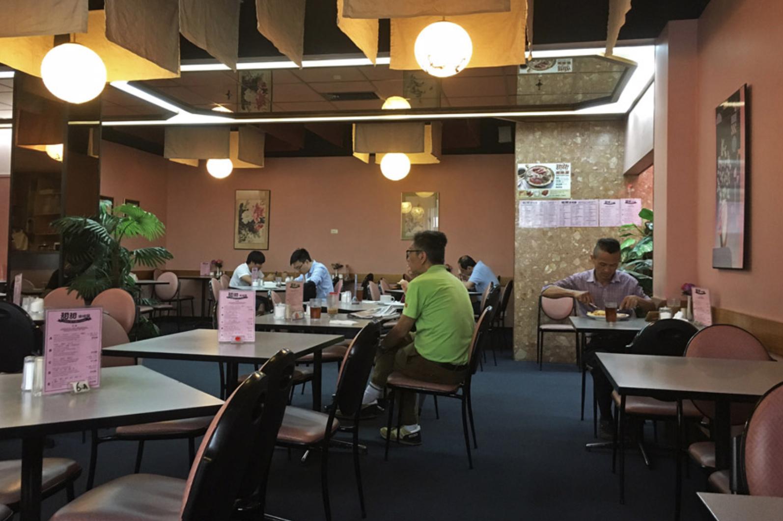 一个俄罗斯女孩嫁到了中国,18岁俄罗斯女孩嫁给中国人