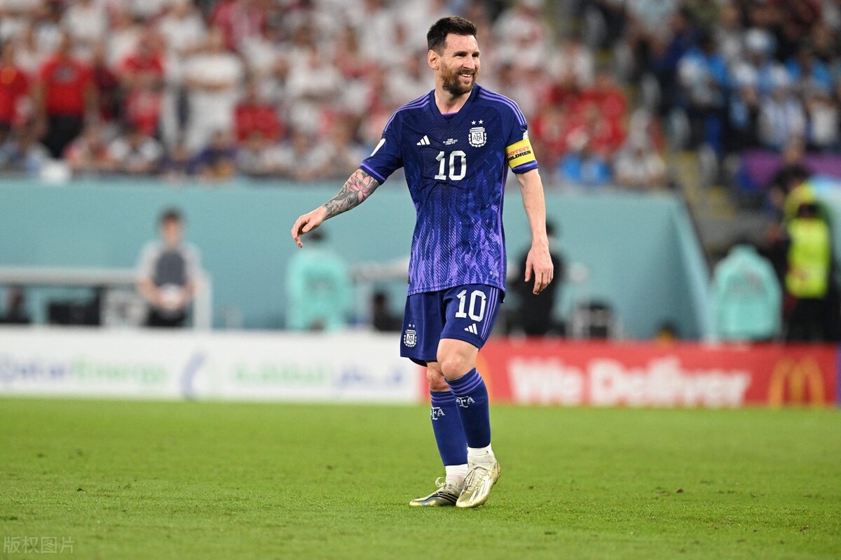 点球规则梅西,英国名宿谈梅西