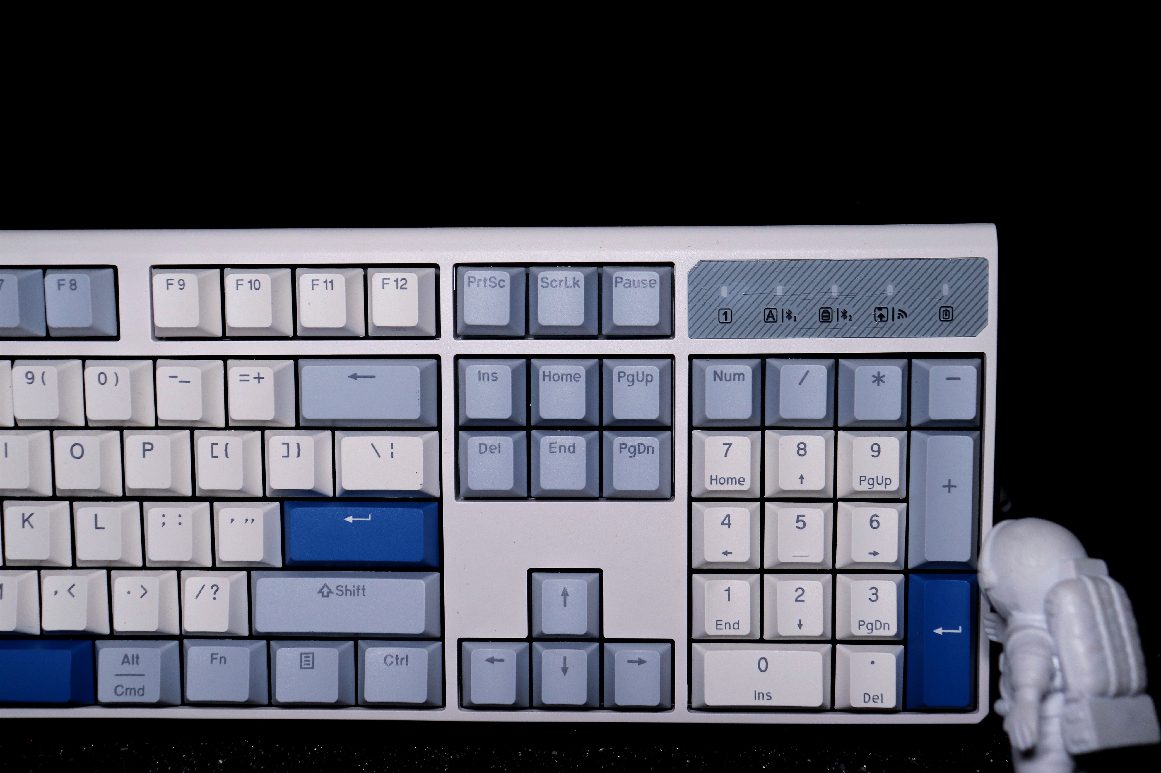 杜伽白泽机械键盘评测,杜伽K610W无线机械键盘