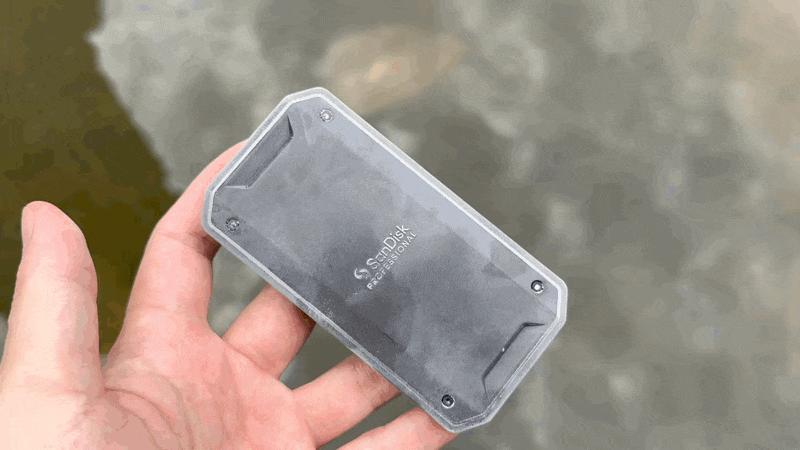 闪迪大师prog40,闪迪大师prog40和英睿达