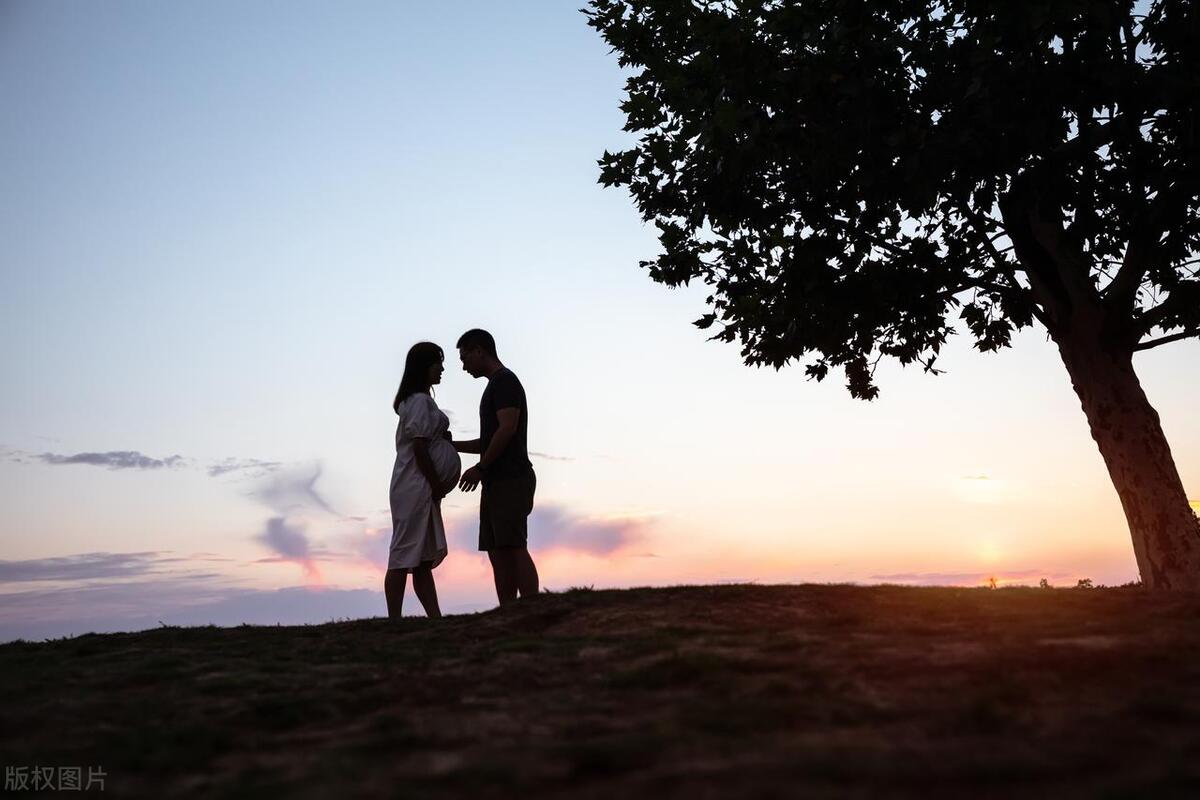 朋友恋人红颜知己有什么区别,什么叫朋友红颜知己