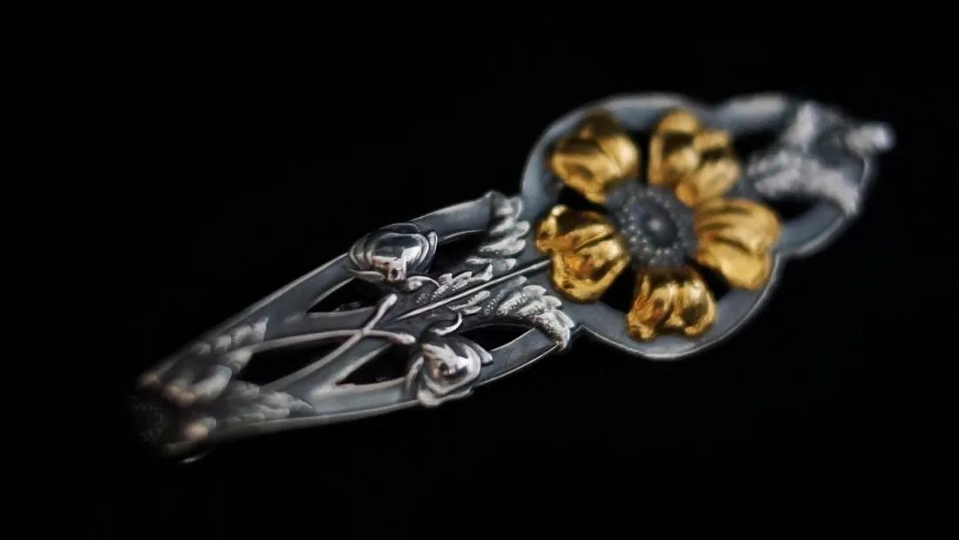 用金包银诈骗典当行被判刑,用金元宝骗当铺