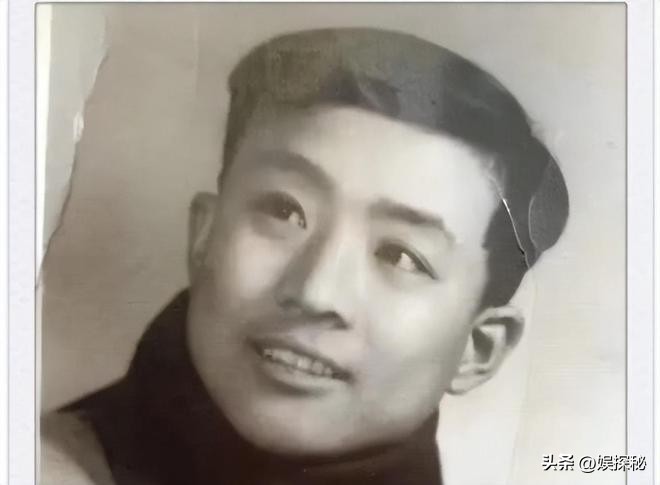 何庆魁的字画值钱吗,李甲忠和何庆魁谁的字画值钱