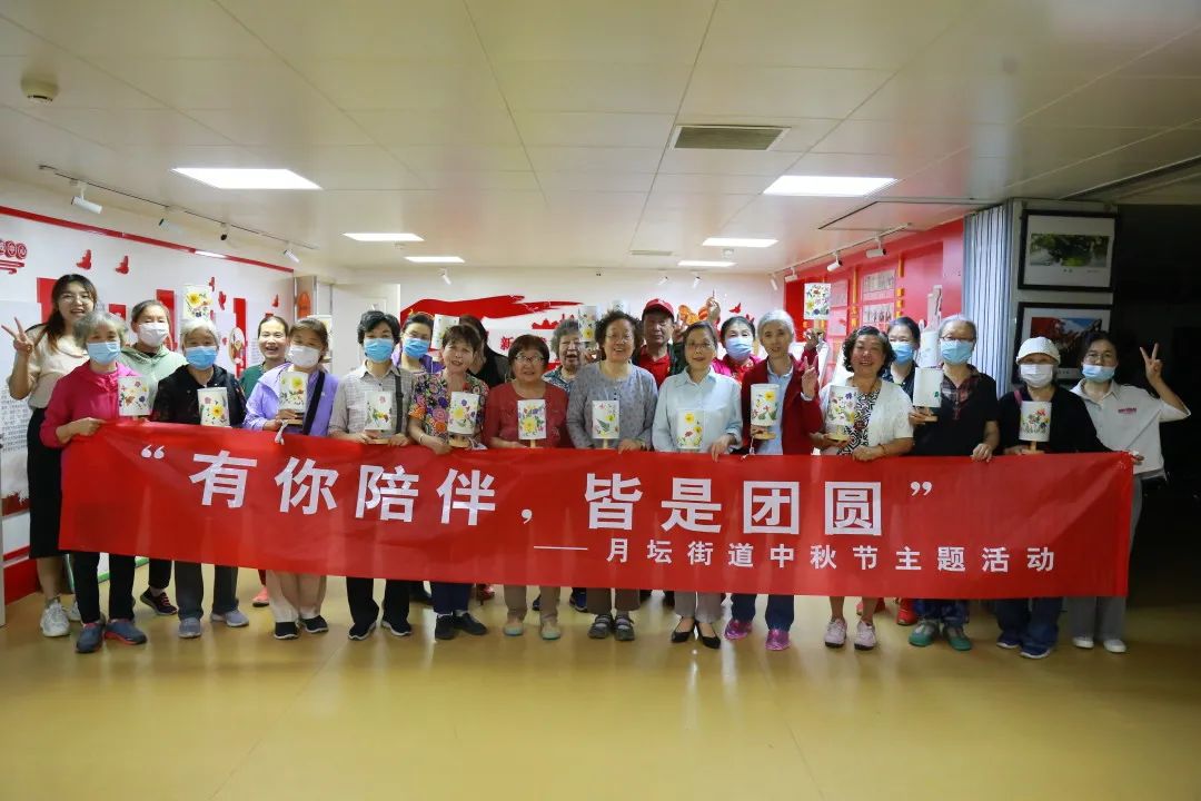 活动礼品女生推荐,关于女生节的活动礼品