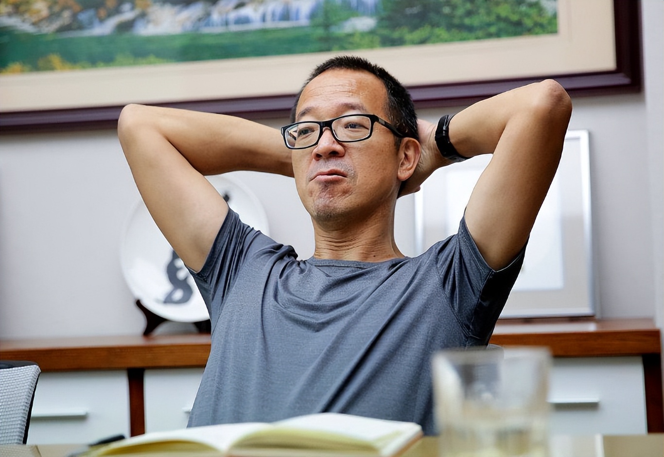 让董宇辉出国留学,俞敏洪的建议引来不少关注,国外教育有啥优势