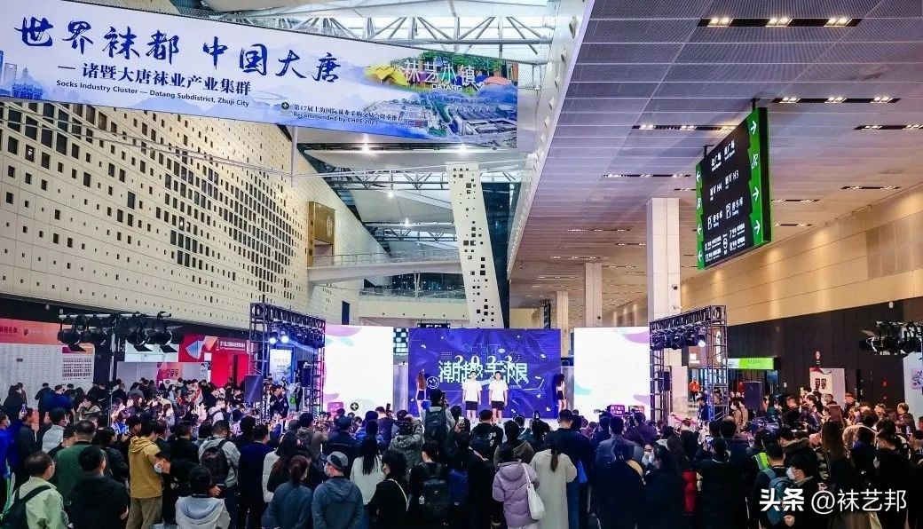千帆竞发百舸争流|大唐袜业产业军团艳惊第十七届上海袜交会