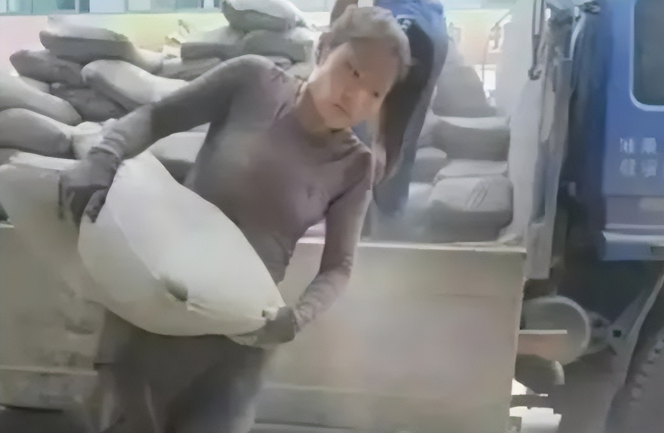 水泥西施被揭穿后现状如何,网红水泥西施直播骗局