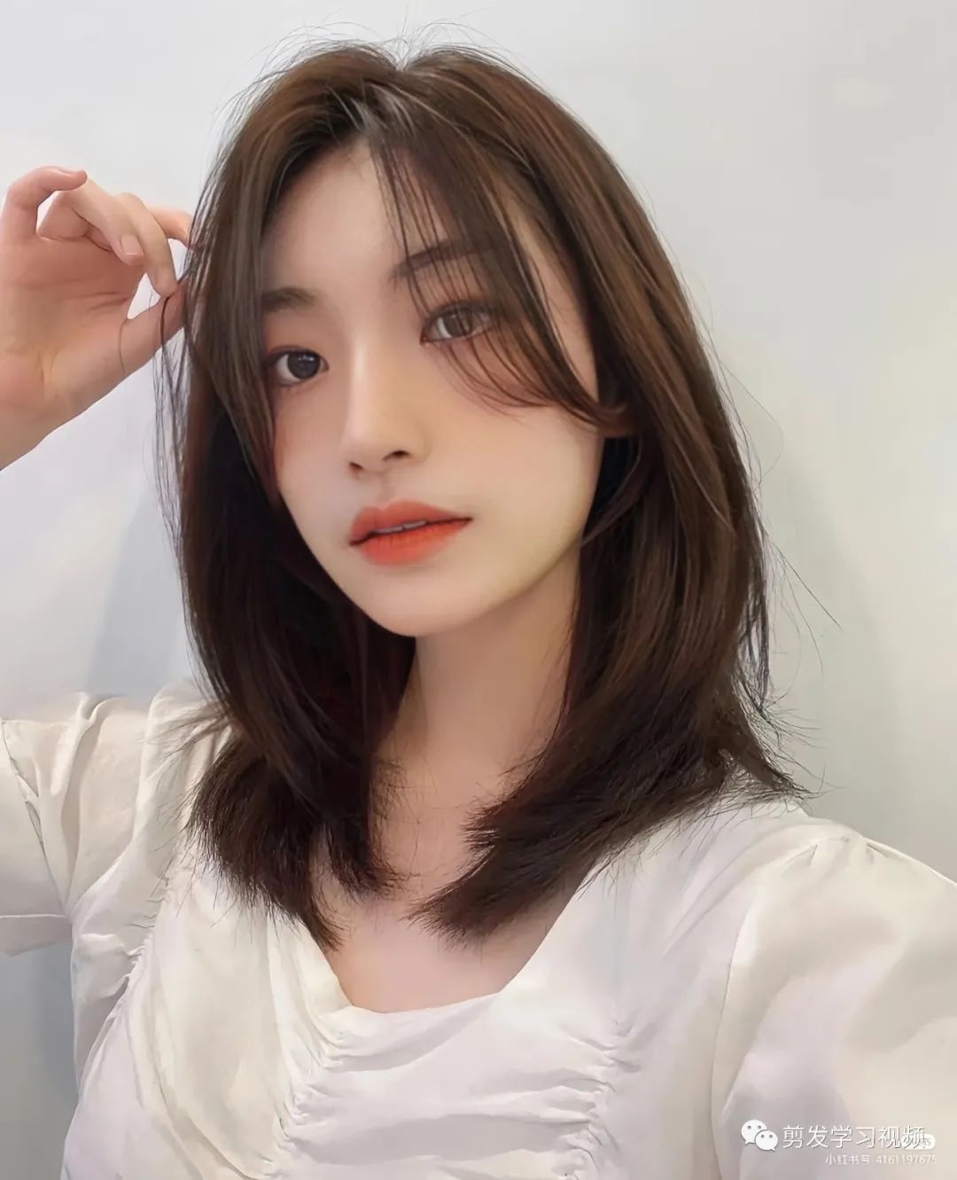 高层次锁骨发中长怎么剪,高层次锁骨发中长怎么造型