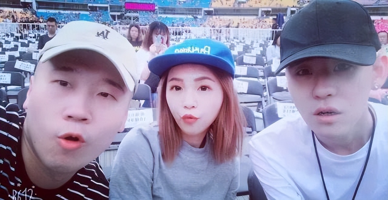 40岁王鸥与35岁何九华疑似同居，她会成为德云社最大牌的嫂子吗？