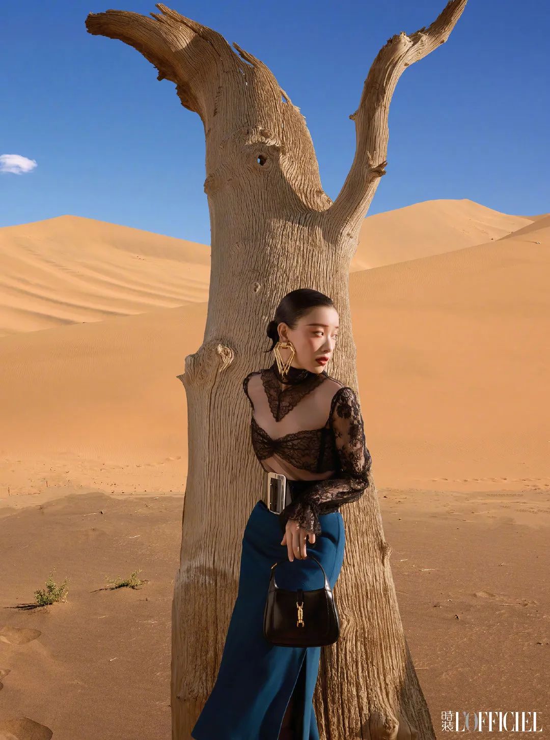 赵丽颖一头红发绚丽吸睛,赵丽颖红发造型