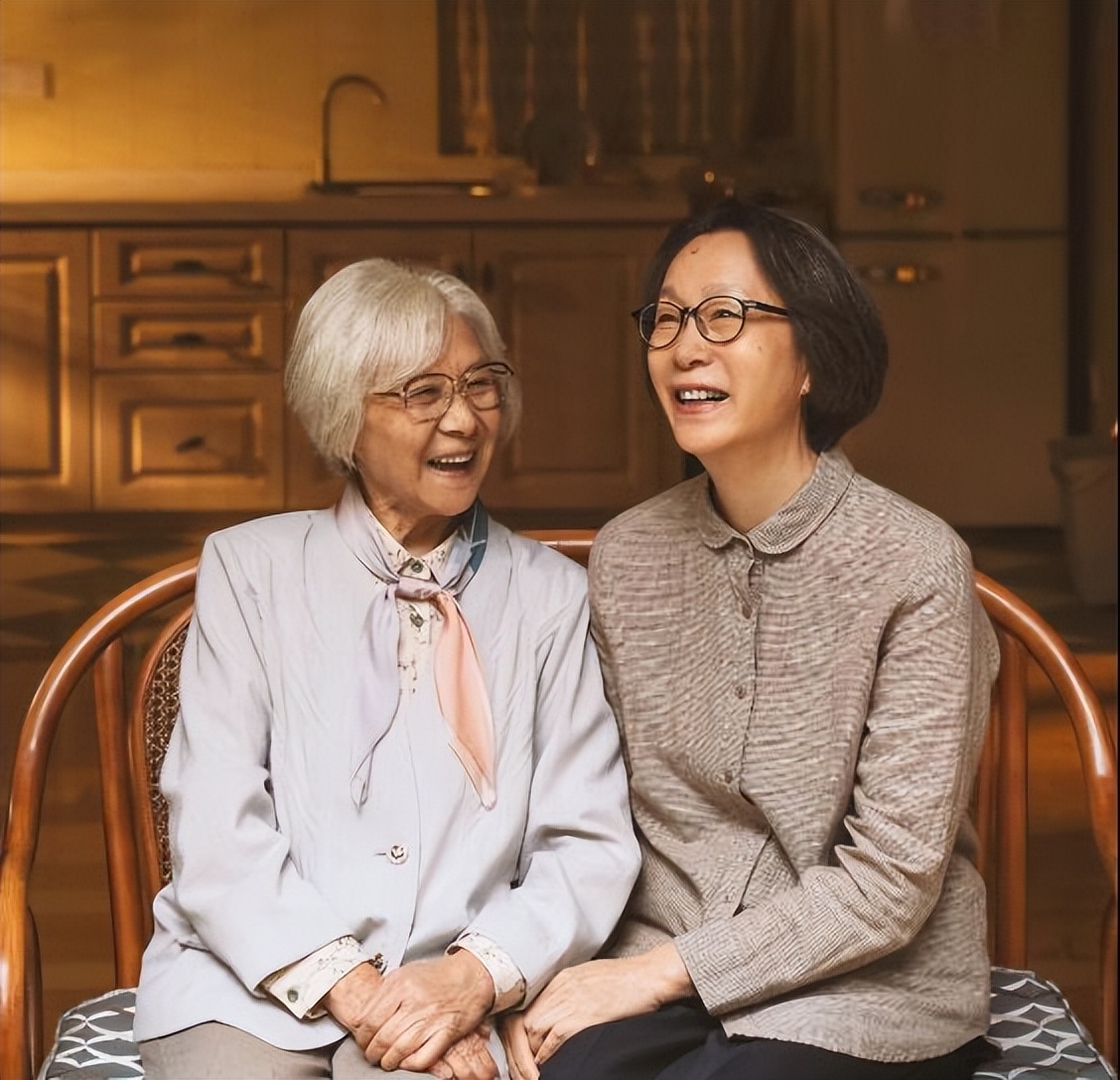 刘晓庆唐国强张纪中巅峰对决,刘晓庆唐国强最新消息