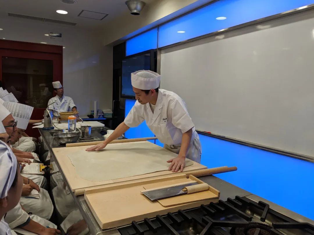 211博士去高校容易吗,211博士去高校