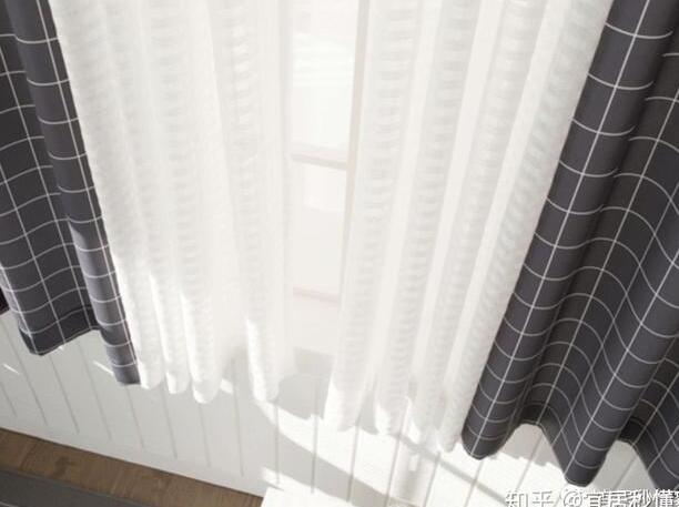 这4种窗帘既实用又美观你家有吗,窗帘是家居装饰不可或缺的一部分